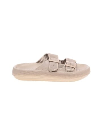 Mia Sandals (view 1)