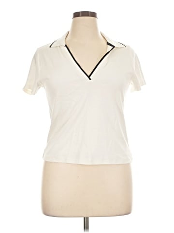 Old Navy Short Sleeve T-Shirt (view 1)