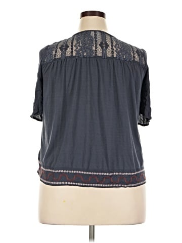 Knox Rose Short Sleeve Blouse (view 2)