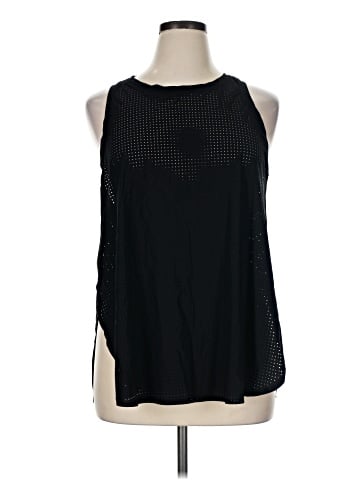 Gap Fit Sleeveless T-Shirt (view 1)