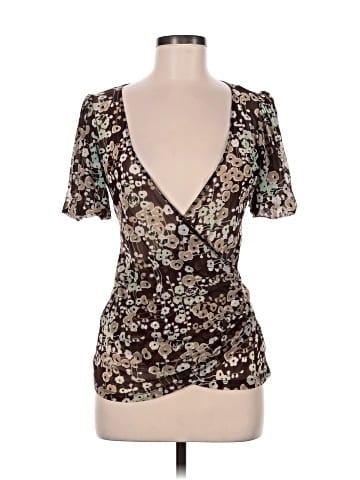 Karen Kane Short Sleeve Top (view 1)