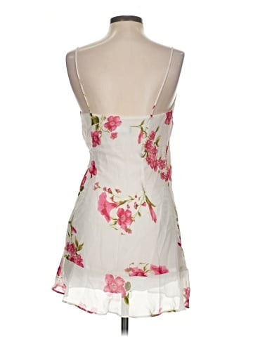Zara Sleeveless Blouse (view 2)