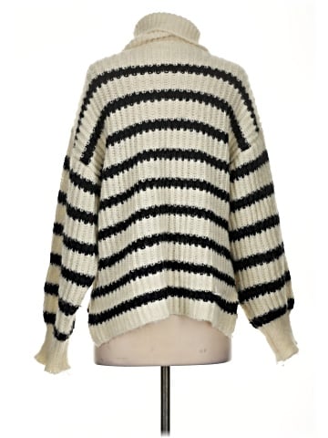 Line & Dot Pullover Sweater (view 2)