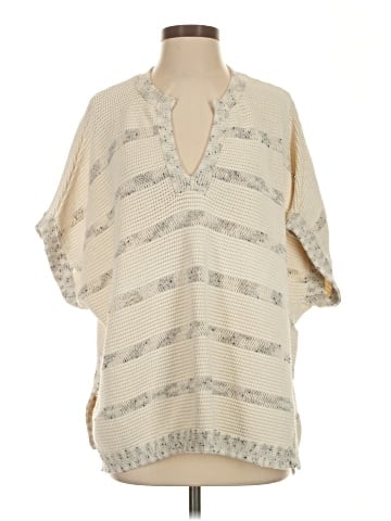 Vince. Poncho (view 1)