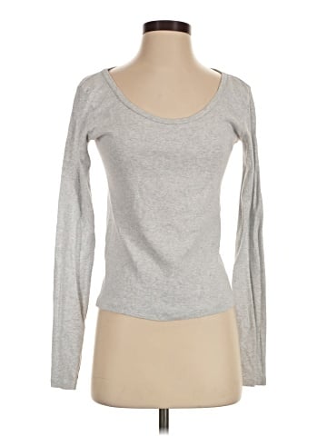 Brandy Melville Long Sleeve T-Shirt (view 1)