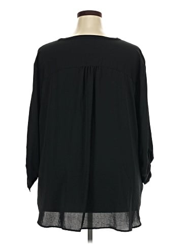 Maurices 3/4 Sleeve T-Shirt (view 2)