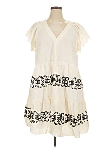 Old Navy Casual Dress (view 1)