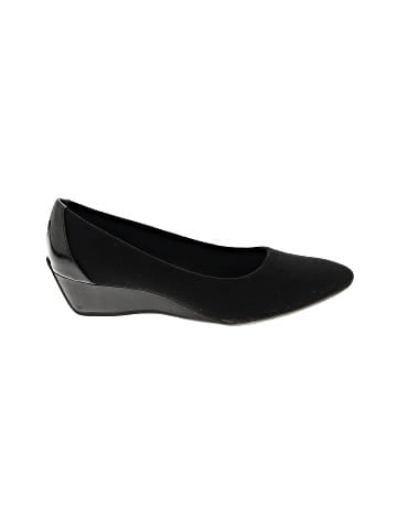 Circa Joan & David Wedges (view 1)