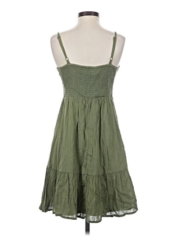 Old Navy Casual Dress (view 2)