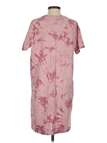 Old Navy Casual Dress (view 2)