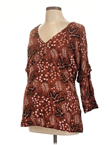 Mimi Maternity 3/4 Sleeve Blouse (view 1)