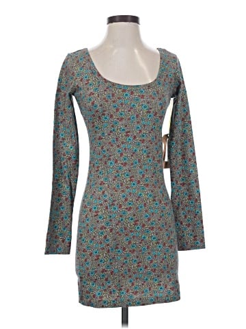 Billabong Casual Dress (view 1)