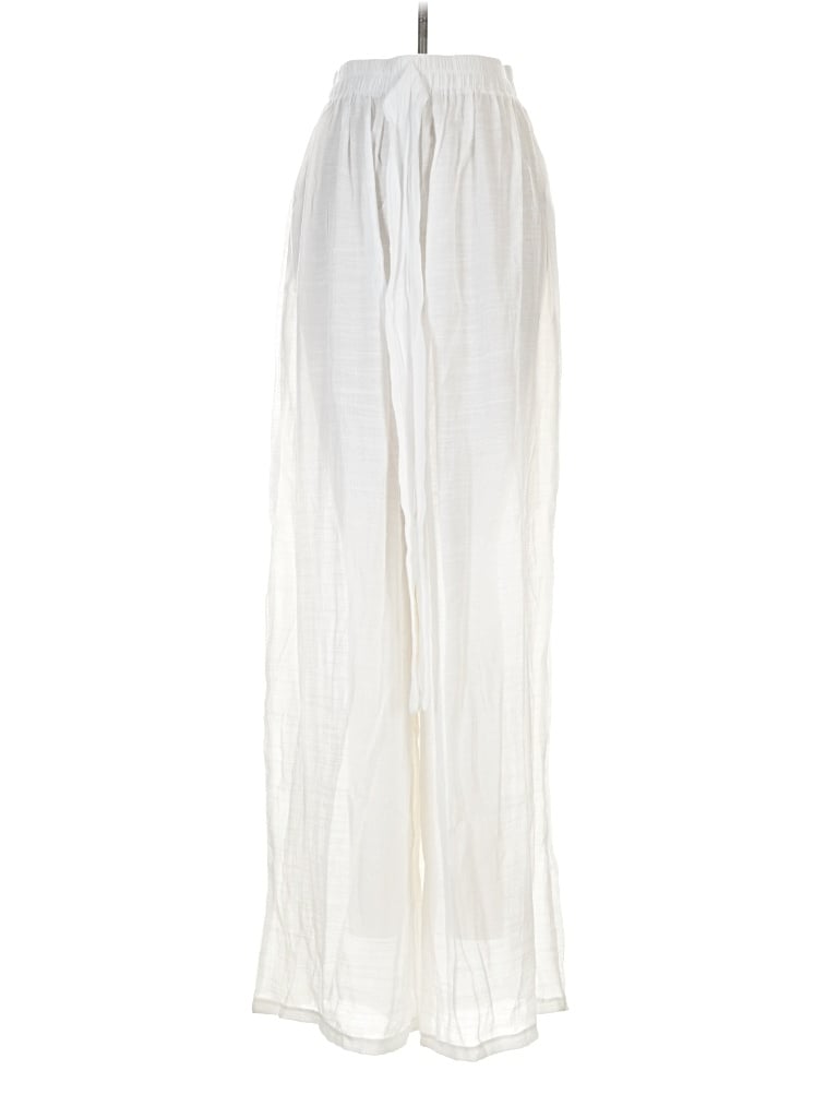 Pre-owned Prettylittlething Casual Pants In Ivory