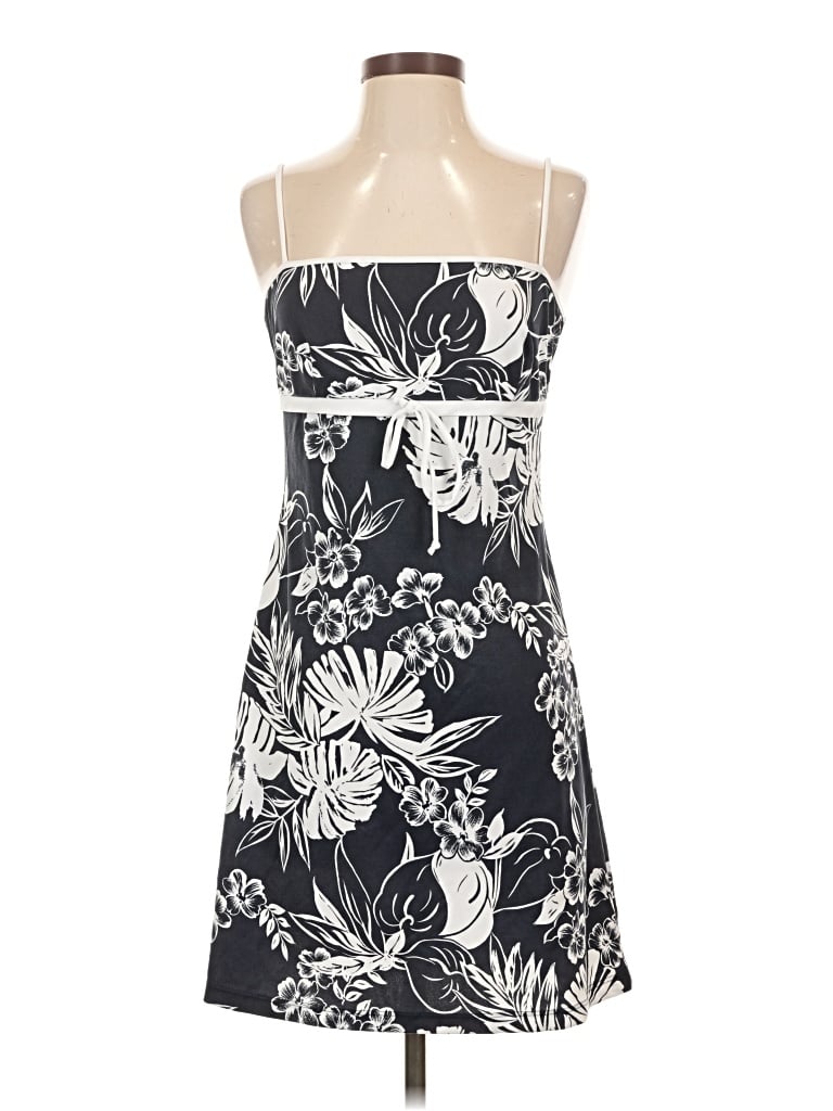 Pre-owned Status Cocktail Dress In Black