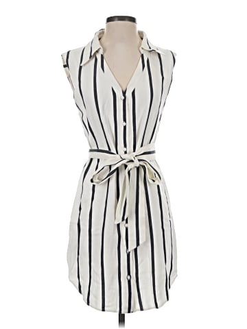 Alice + Olivia Casual Dress (view 1)