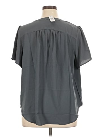 Ann Taylor Short Sleeve T-Shirt (view 2)