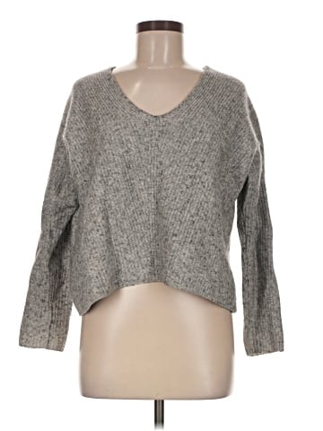 Uniqlo Pullover Sweater (view 1)