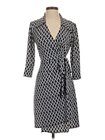Laundry by Shelli Segal Casual Dress (view 1)