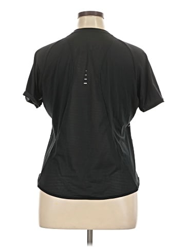 Nike Active T-Shirt (view 2)