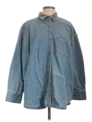 Old Navy Long Sleeve Button-Down Shirt (view 1)
