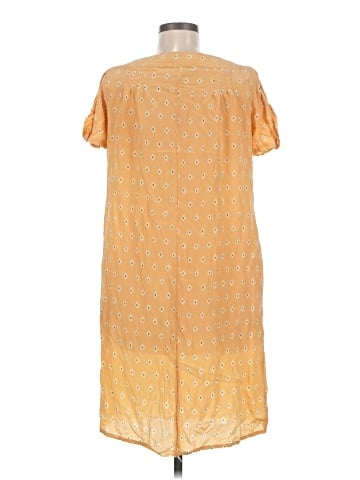 Diane von Furstenberg Casual Dress (view 2)