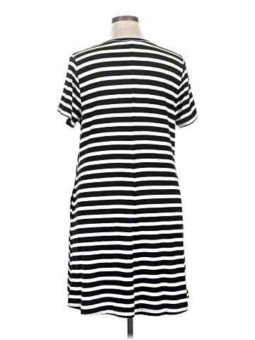 Karen Kane Casual Dress (view 2)