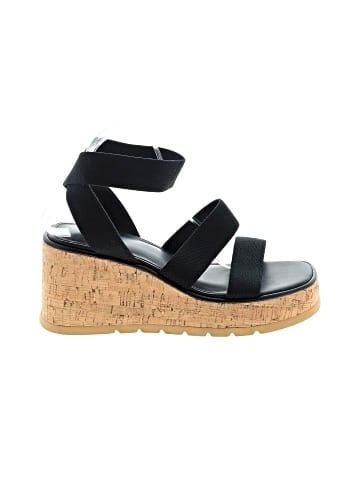Torrid Wedges (view 1)