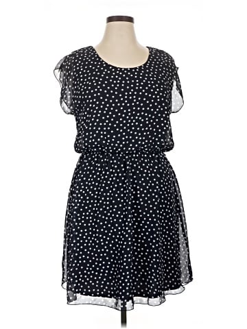 Tacera Casual Dress (view 1)