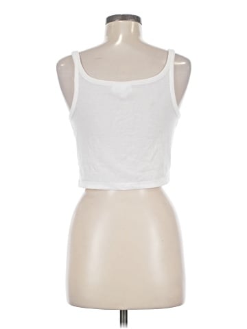 colsie Tank Top (view 2)