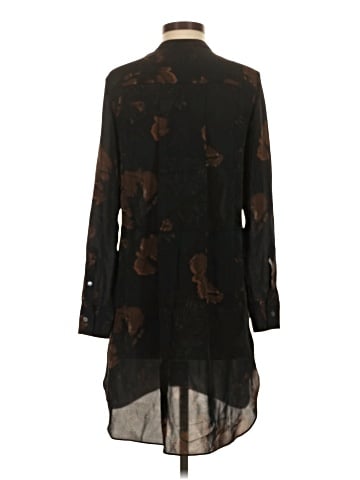 Wilfred Kimono (view 2)