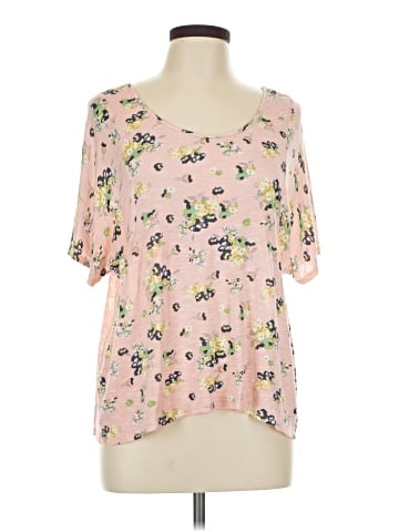 Eyeshadow Short Sleeve Blouse (view 1)