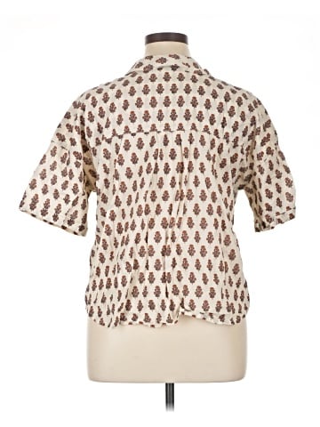 Melrose and Market Short Sleeve Blouse (view 2)