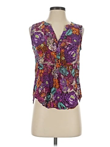 41Hawthorn Sleeveless Blouse (view 1)