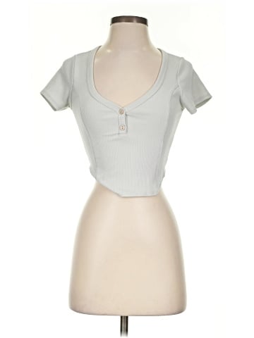 Live in the Moment Short Sleeve Henley (view 1)