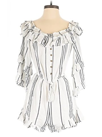 American Eagle Outfitters 3/4 Sleeve Blouse (view 1)