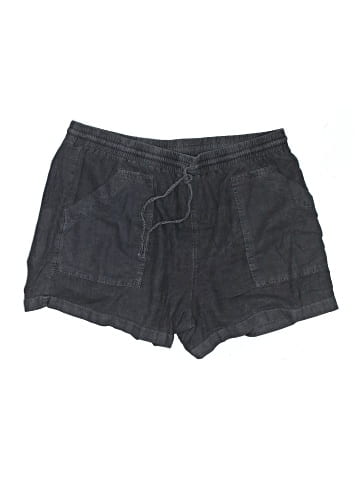 Universal Thread Shorts (view 1)