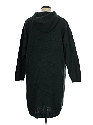 Uniqlo Wool Cardigan (view 2)