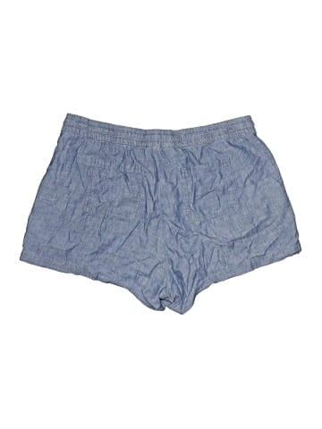 Gap Shorts (view 2)
