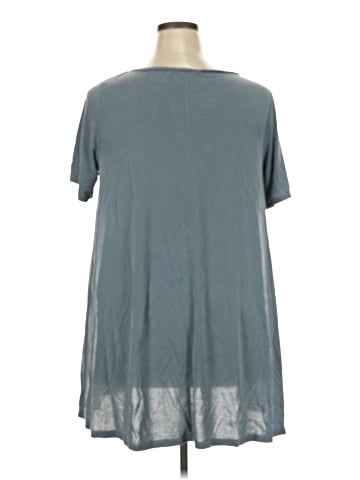 Janette Plus Short Sleeve Top (view 2)