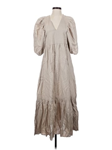 Hunter Bell Casual Dress (view 1)