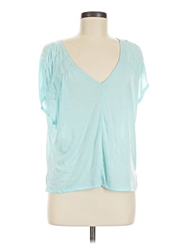 American Eagle Outfitters Short Sleeve T-Shirt (view 1)