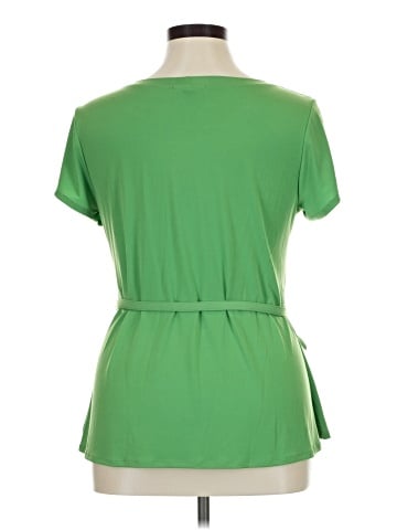 Roz & Ali Short Sleeve Top (view 2)
