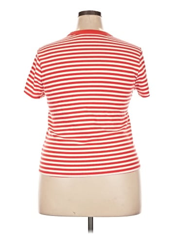 Old Navy Short Sleeve T-Shirt (view 2)