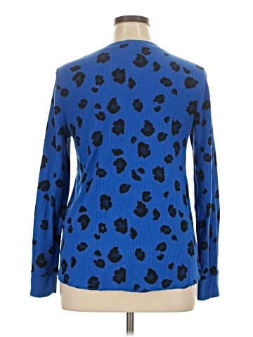 Style&Co Long Sleeve T-Shirt (view 2)