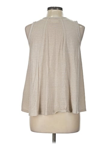 Belle Du Jour Sleeveless Top (view 2)