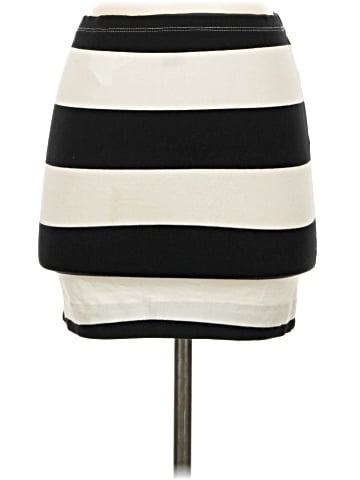 H&M Casual Skirt (view 2)