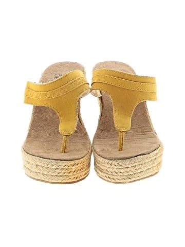Bearpaw Wedges (view 2)