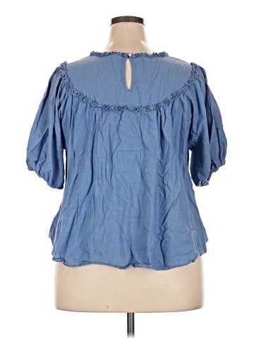 Old Navy Short Sleeve Blouse (view 2)