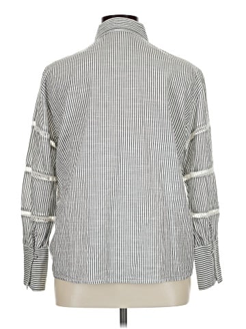 Lane Bryant Long Sleeve Button-Down Shirt (view 2)