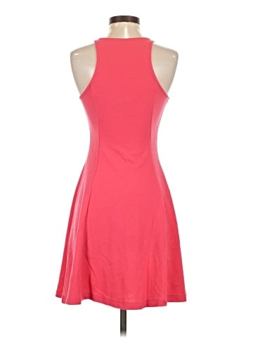 Old Navy Casual Dress (view 2)